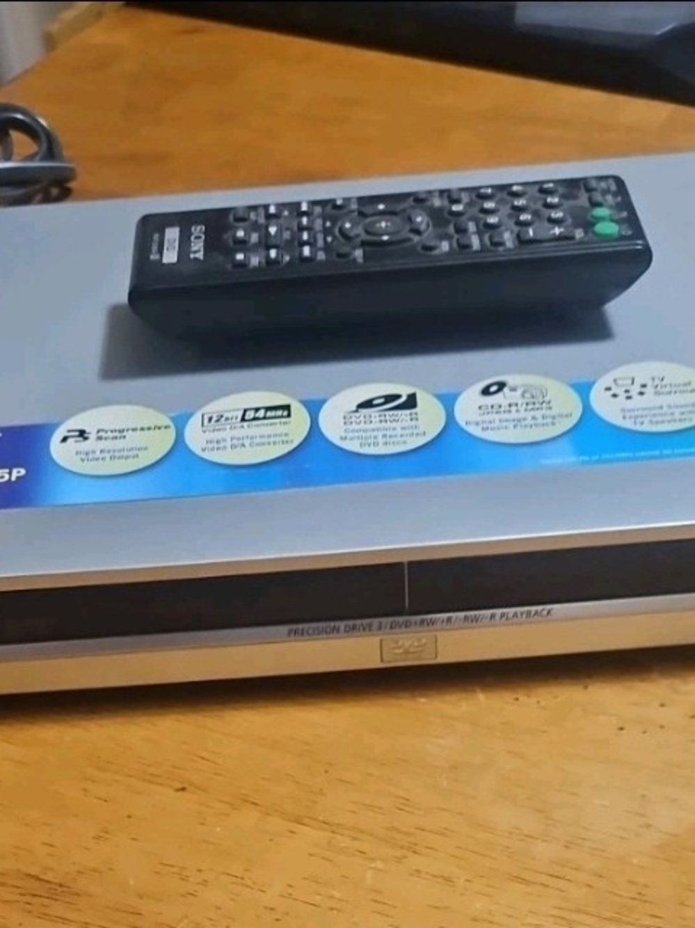 Sony Silver CD/DVD Player DVP-NS575